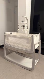 SnuzPod 4 bedside crib